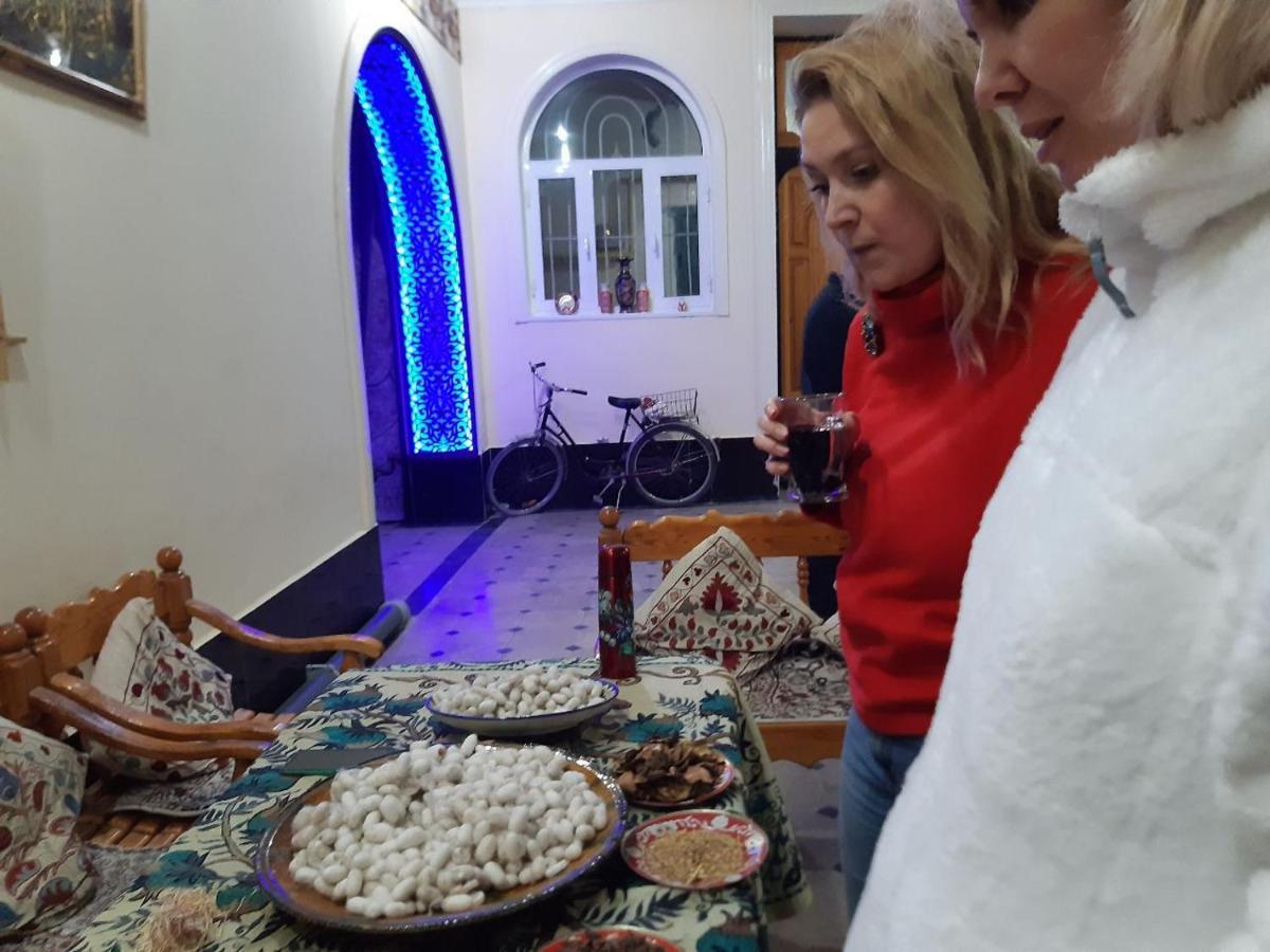 Hotel Rizqiro'Z Boutique Buchara Exteriér fotografie