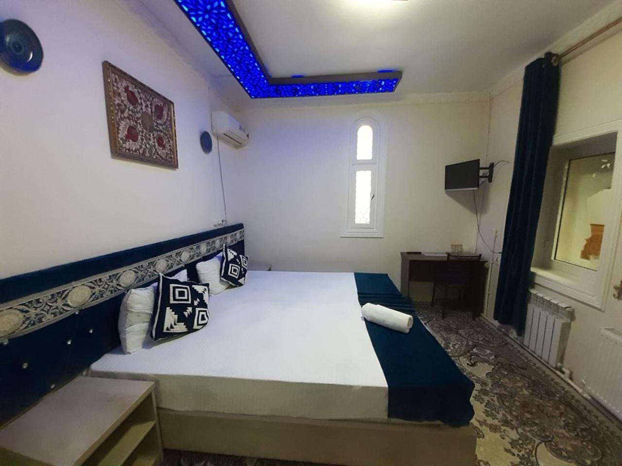 Hotel Rizqiro'Z Boutique Buchara Exteriér fotografie