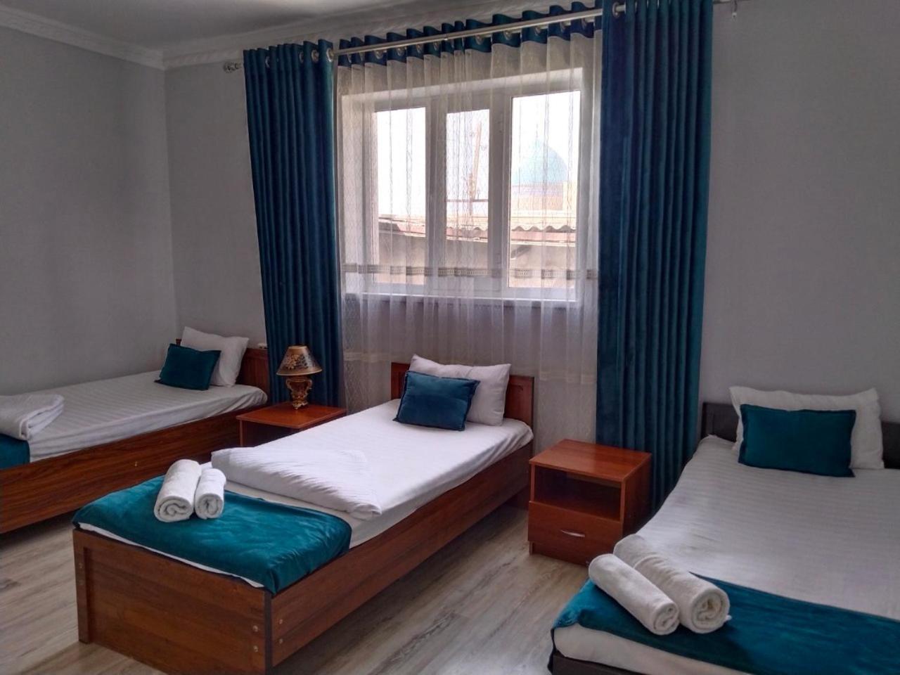 Hotel Rizqiro'Z Boutique Buchara Exteriér fotografie