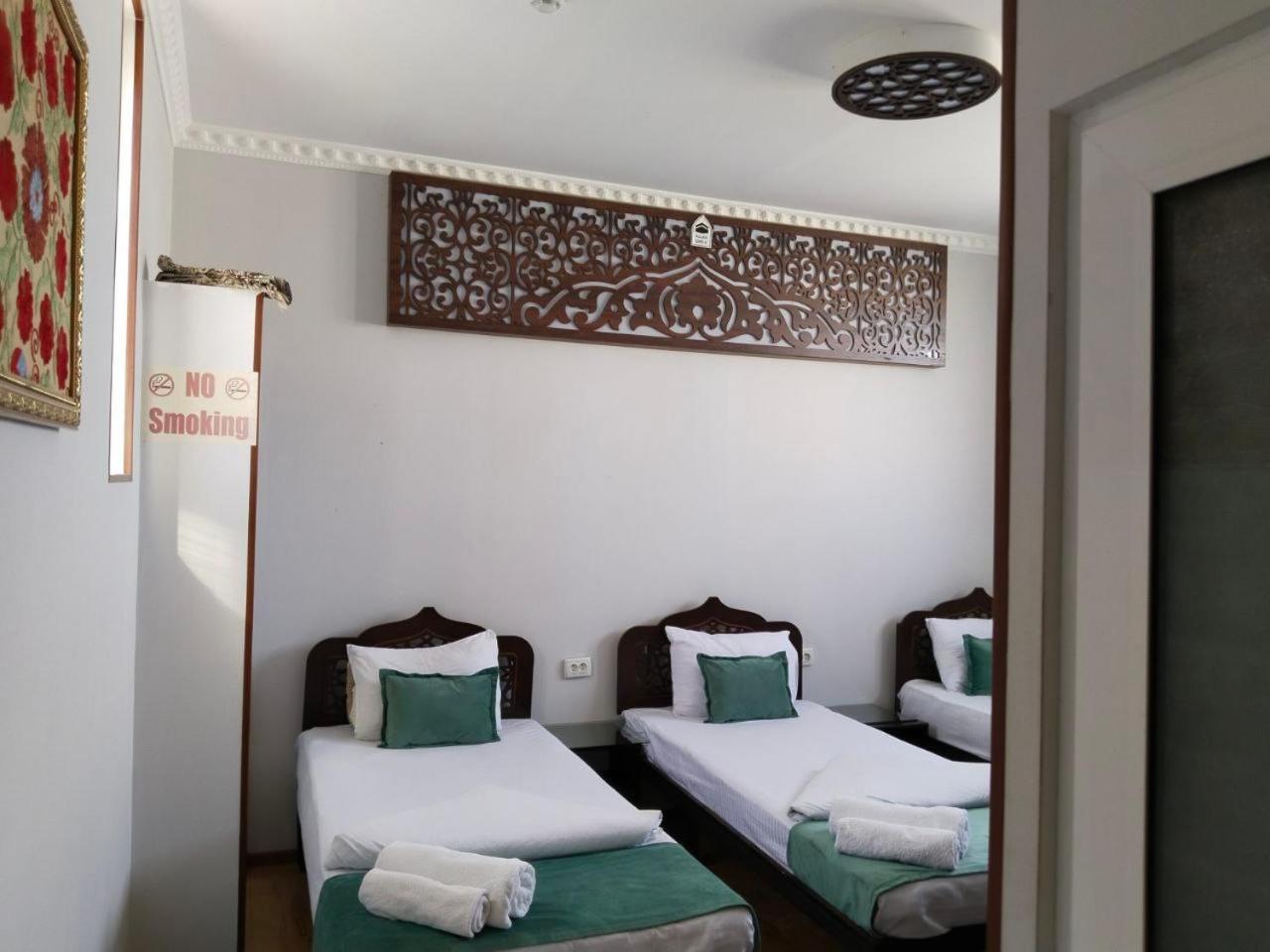 Hotel Rizqiro'Z Boutique Buchara Exteriér fotografie