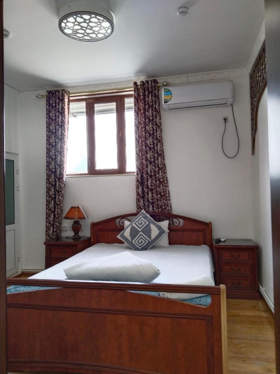Hotel Rizqiro'Z Boutique Buchara Exteriér fotografie