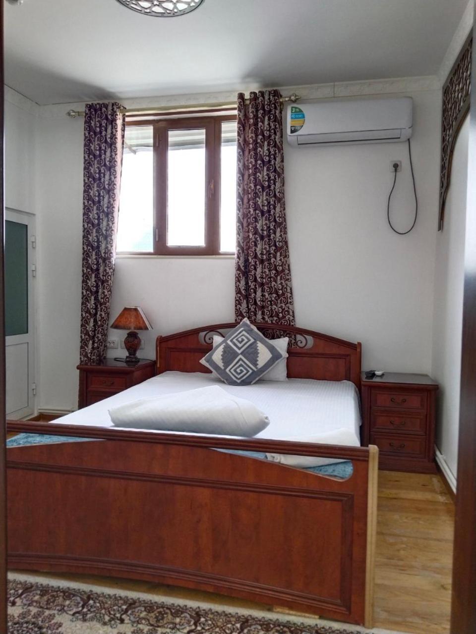 Hotel Rizqiro'Z Boutique Buchara Exteriér fotografie